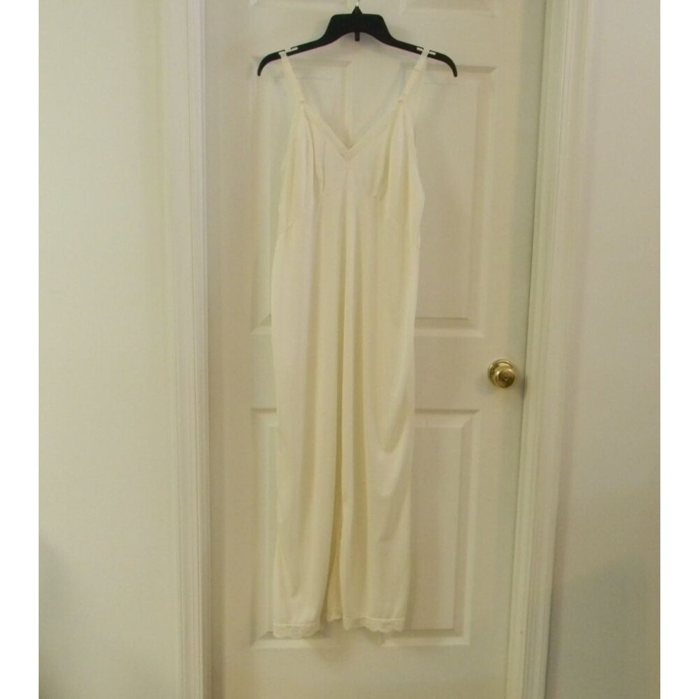 Vintage Gaymode JCPenney Long Slip with Lace Trim in size 38/16